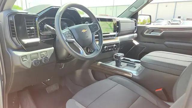 2026 Chevrolet Silverado 1500 2WD Crew Cab Short Bed LT