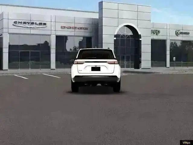 2026 Jeep Grand Cherokee Altitude 4x4