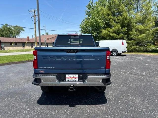2026 Chevrolet Silverado 2500HD Crew Cab, Standard Bed, LT, 4WD