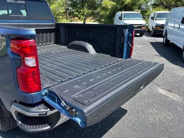2026 Chevrolet Silverado 2500HD Crew Cab, Standard Bed, LT, 4WD