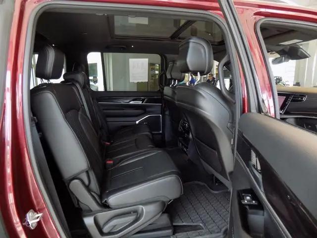2024 Jeep Wagoneer Series I 4x4