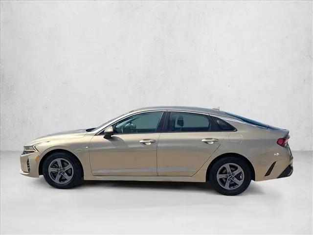 2022 Kia K5 LXS