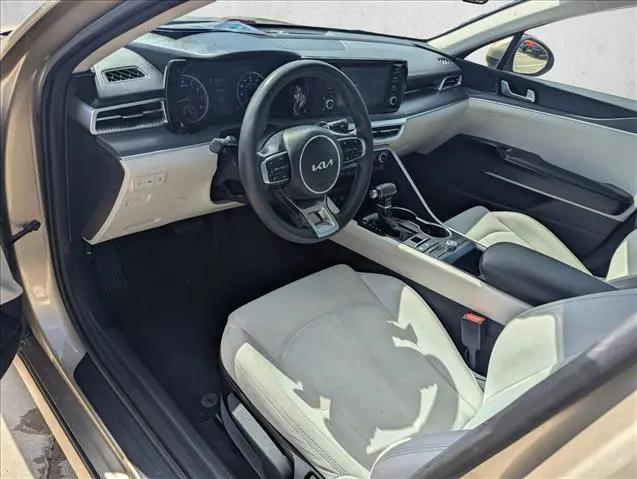 2022 Kia K5 LXS