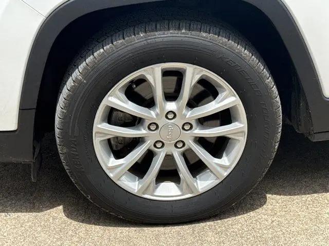 2020 Jeep Cherokee Latitude FWD