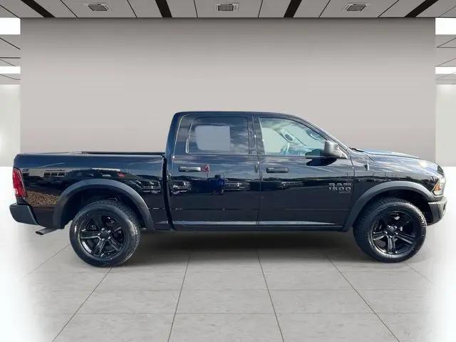 2024 Ram 1500 Classic Warlock Crew Cab 4x4 5'7" Box