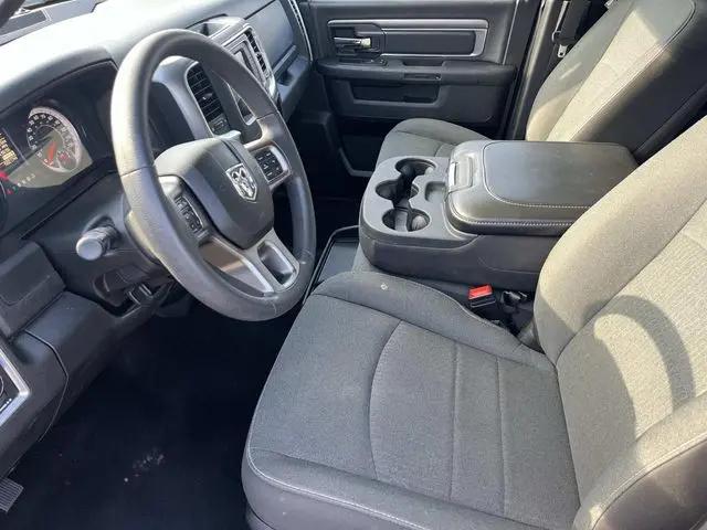 2024 Ram 1500 Classic Warlock Crew Cab 4x4 5'7" Box