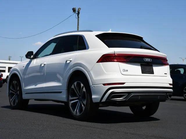 2022 Audi Q8 Premium Plus 55 TFSI quattro Tiptronic