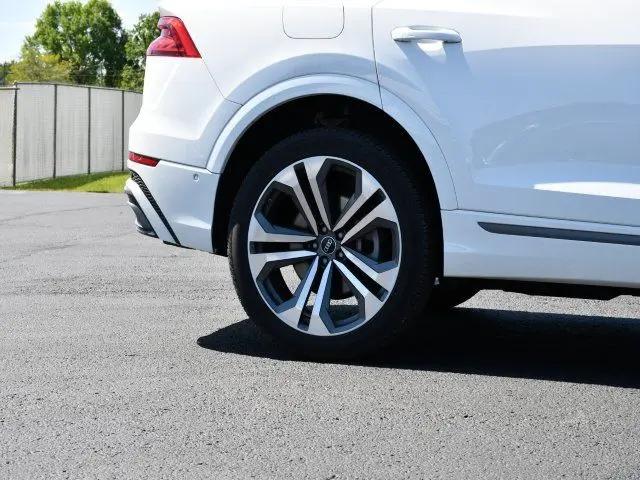 2022 Audi Q8 Premium Plus 55 TFSI quattro Tiptronic