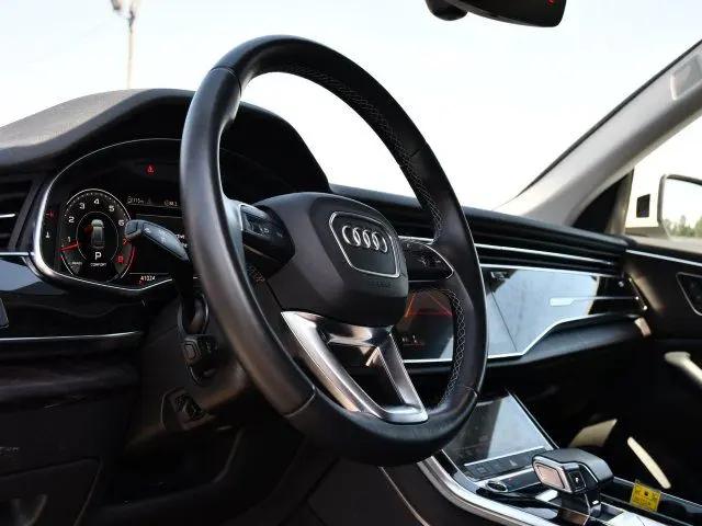 2022 Audi Q8 Premium Plus 55 TFSI quattro Tiptronic