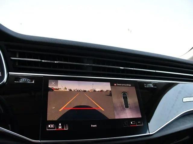 2022 Audi Q8 Premium Plus 55 TFSI quattro Tiptronic