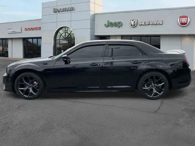 2023 Chrysler 300 Touring L