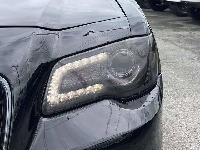 2023 Chrysler 300 Touring L