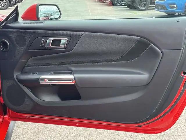2024 Ford Mustang EcoBoost Fastback