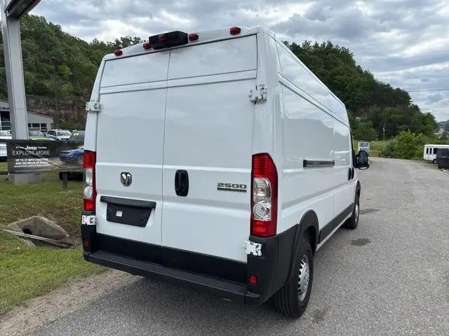 2025 Ram ProMaster 2500 Cargo Van Tradesman High Roof 159" WB w/Pass Seat