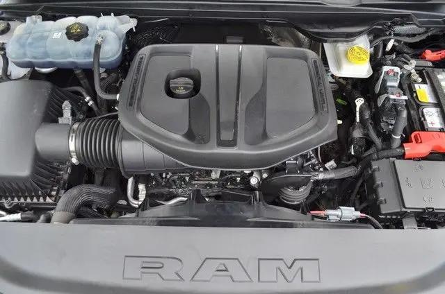 2025 Ram 1500 Laramie Crew Cab 4x4 57 Box
