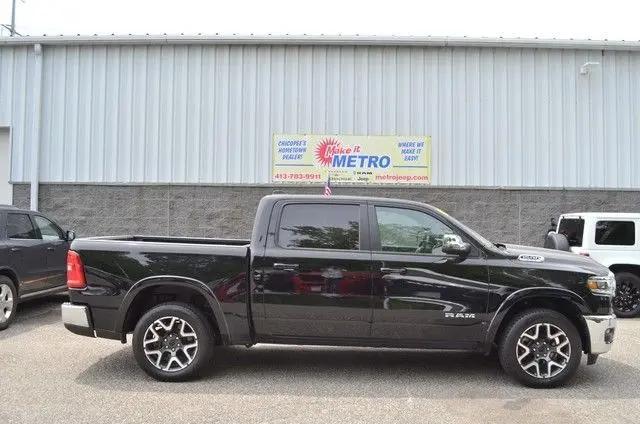 2025 Ram 1500 Laramie Crew Cab 4x4 57 Box