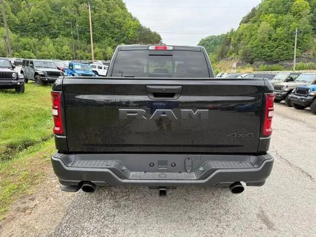 2026 Ram 1500 Warlock Crew Cab 4x4 5'7" Box