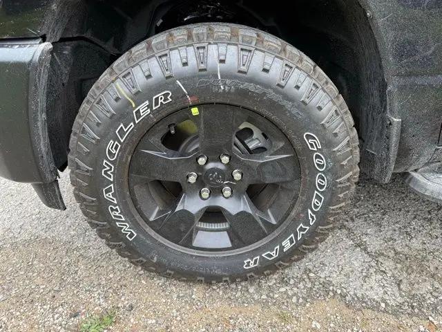 2026 Ram 1500 Warlock Crew Cab 4x4 5'7" Box