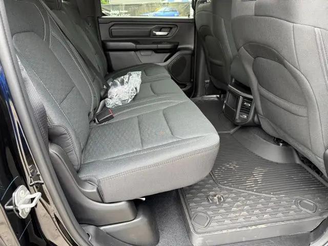 2026 Ram 1500 Warlock Crew Cab 4x4 5'7" Box