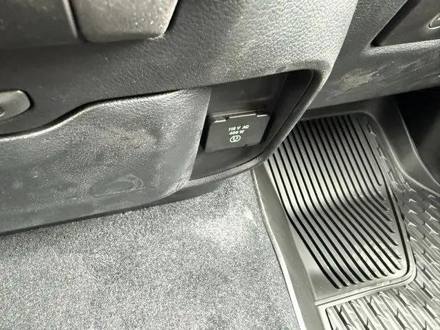 2026 Ram 1500 Warlock Crew Cab 4x4 5'7" Box