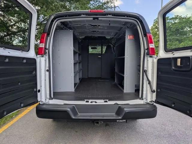 2026 Chevrolet Express Cargo Van 2500 Regular Wheelbase, WT, RWD