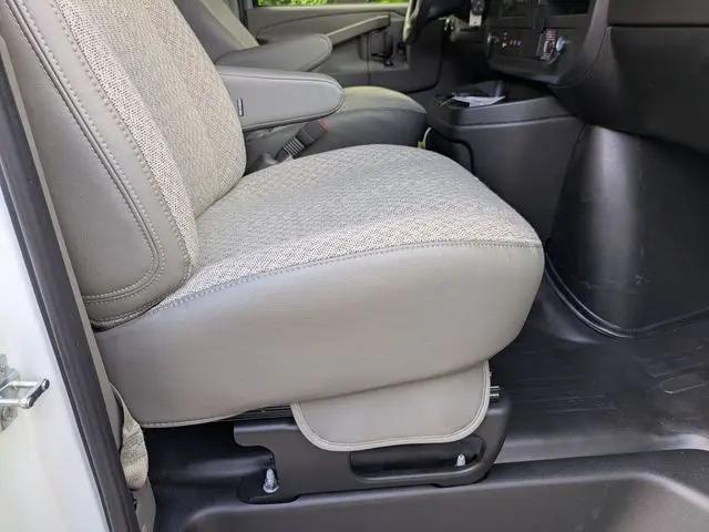 2026 Chevrolet Express Cargo Van 2500 Regular Wheelbase, WT, RWD