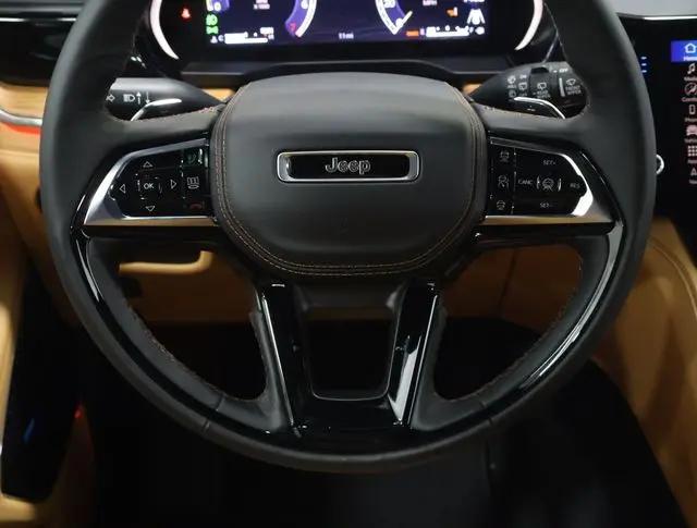 2026 Jeep Grand Cherokee L Summit 4x4
