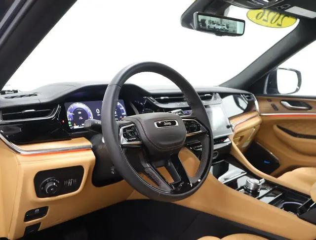 2026 Jeep Grand Cherokee L Summit 4x4