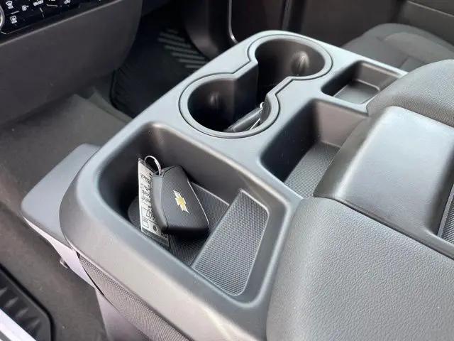 2026 Chevrolet Silverado 1500 4WD Crew Cab Short Bed LT with 2FL