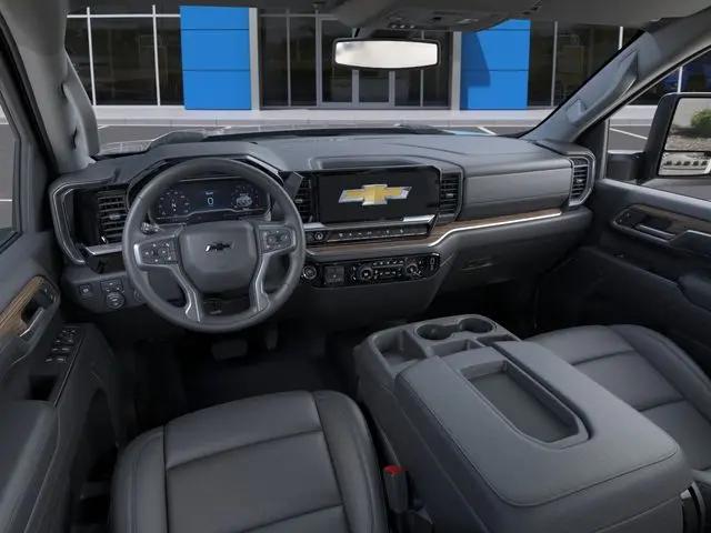 2026 Chevrolet Silverado 2500HD Crew Cab, Standard Bed, LT, 4WD