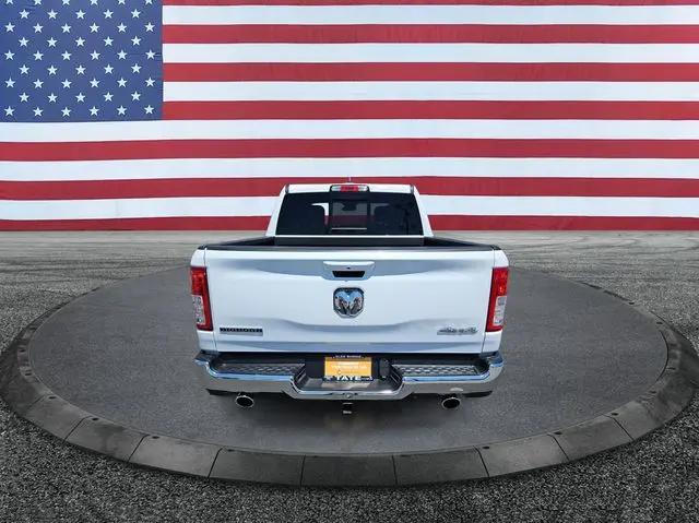2022 Ram 1500 Big Horn Crew Cab 4x4 5'7" Box