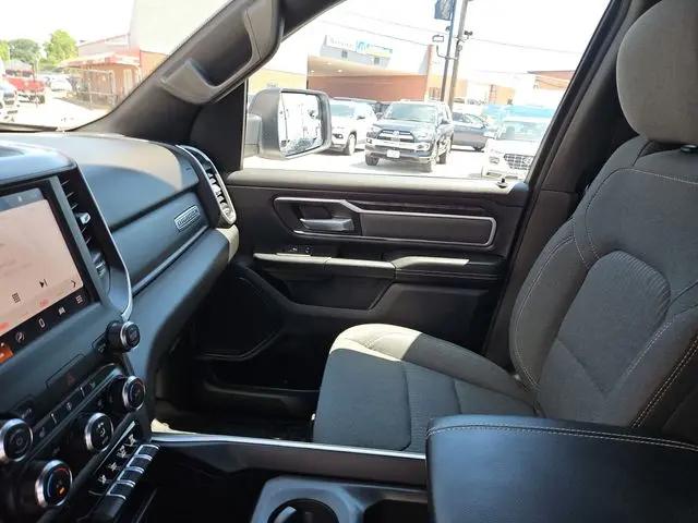 2022 Ram 1500 Big Horn Crew Cab 4x4 5'7" Box