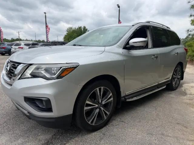 2019 Nissan Pathfinder Platinum
