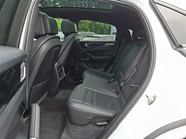 2020 Porsche Cayenne S