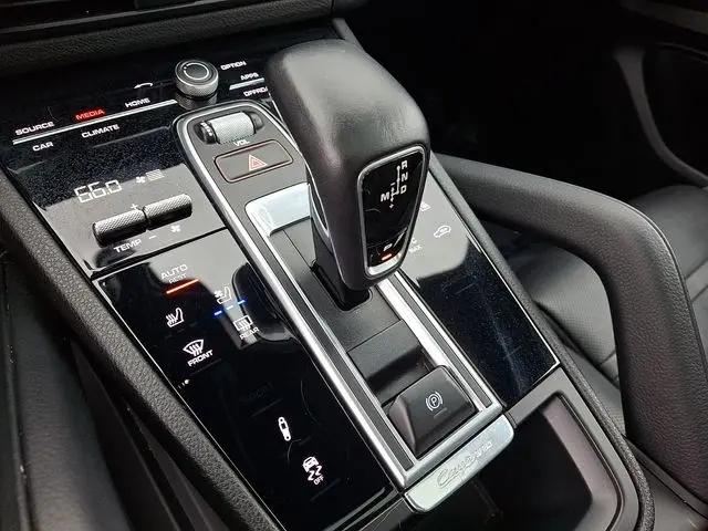 2020 Porsche Cayenne S