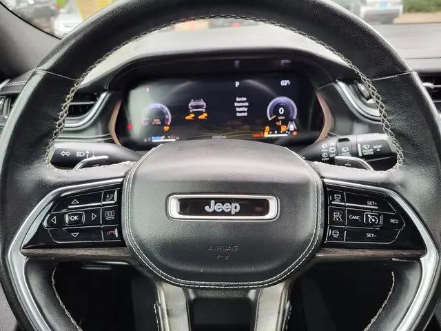 2022 Jeep Grand Cherokee Overland 4x4