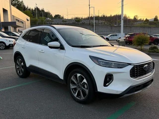 2023 Ford Escape Platinum