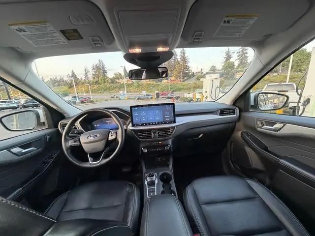 2023 Ford Escape Platinum