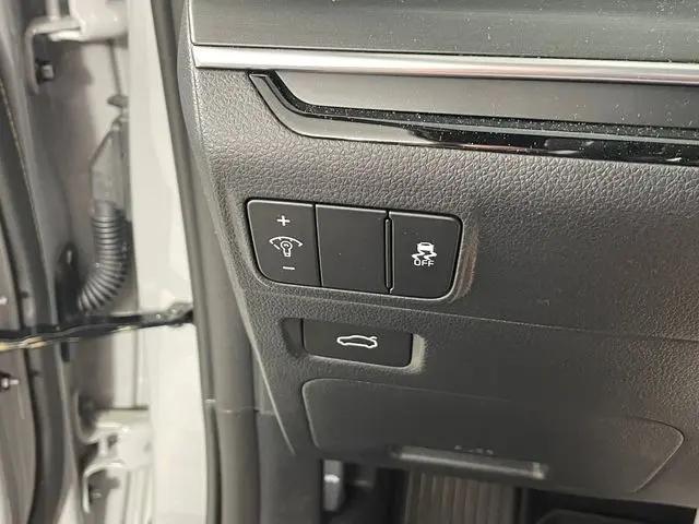 2025 Kia K5 GT