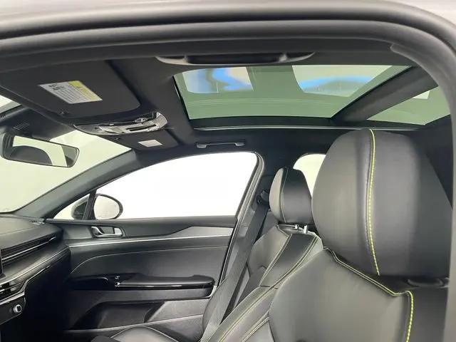 2025 Kia K5 GT