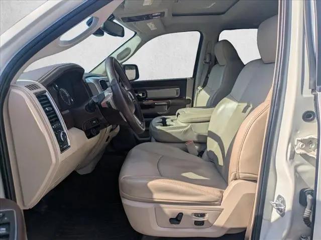 2017 Ram 1500 Laramie Crew Cab 4x2 5'7" Box