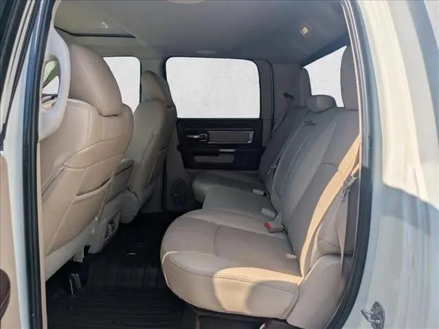 2017 Ram 1500 Laramie Crew Cab 4x2 5'7" Box