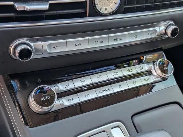 2022 Genesis G90 3.3T Premium AWD