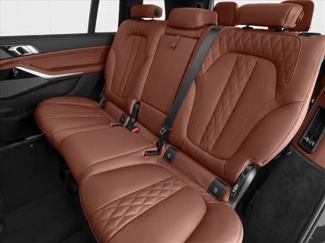 2026 BMW xB ALPINA XB7