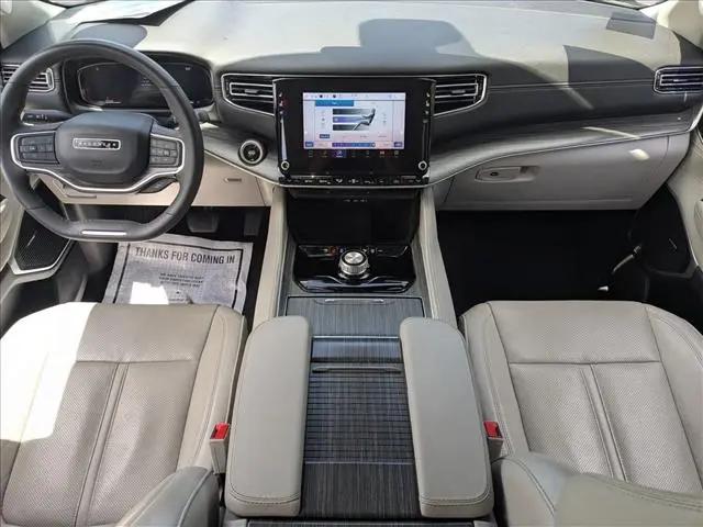2024 Jeep Wagoneer Series II 4x2