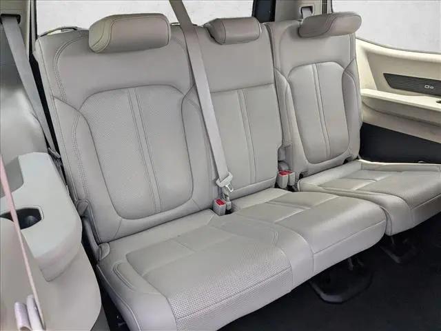 2024 Jeep Wagoneer Series II 4x2