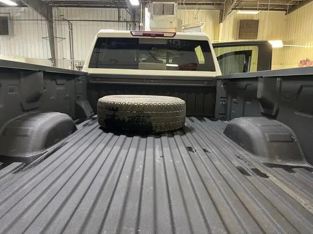 2024 GMC Sierra 3500HD 4WD Crew Cab Long Bed SLE