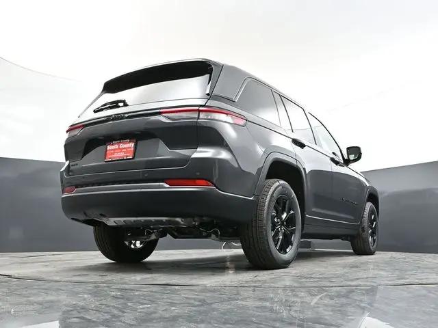 2026 Jeep Grand Cherokee Altitude 4x4