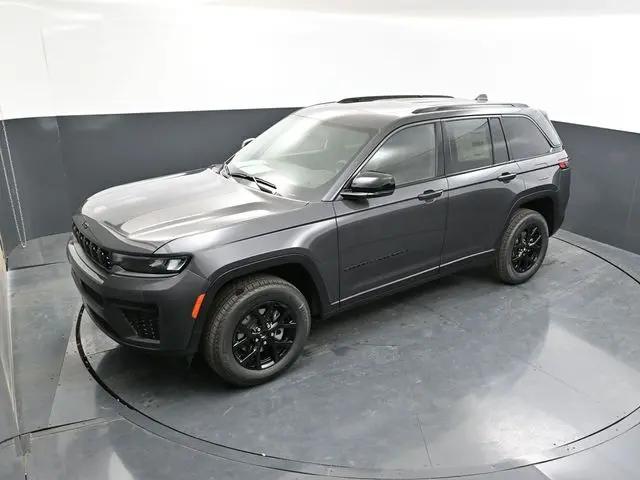 2026 Jeep Grand Cherokee Altitude 4x4