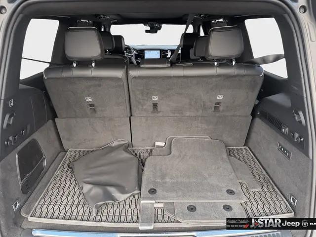 2025 Jeep Grand Wagoneer Series III Obsidian 4x4